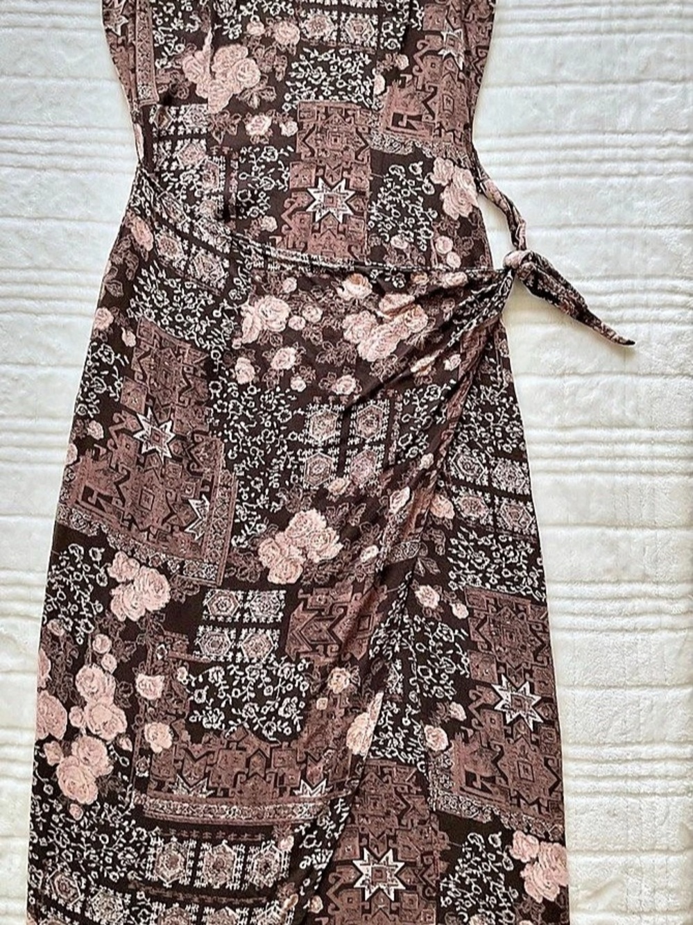 Knapp Studio Floral Print Maxi Dress in Brown & Pink